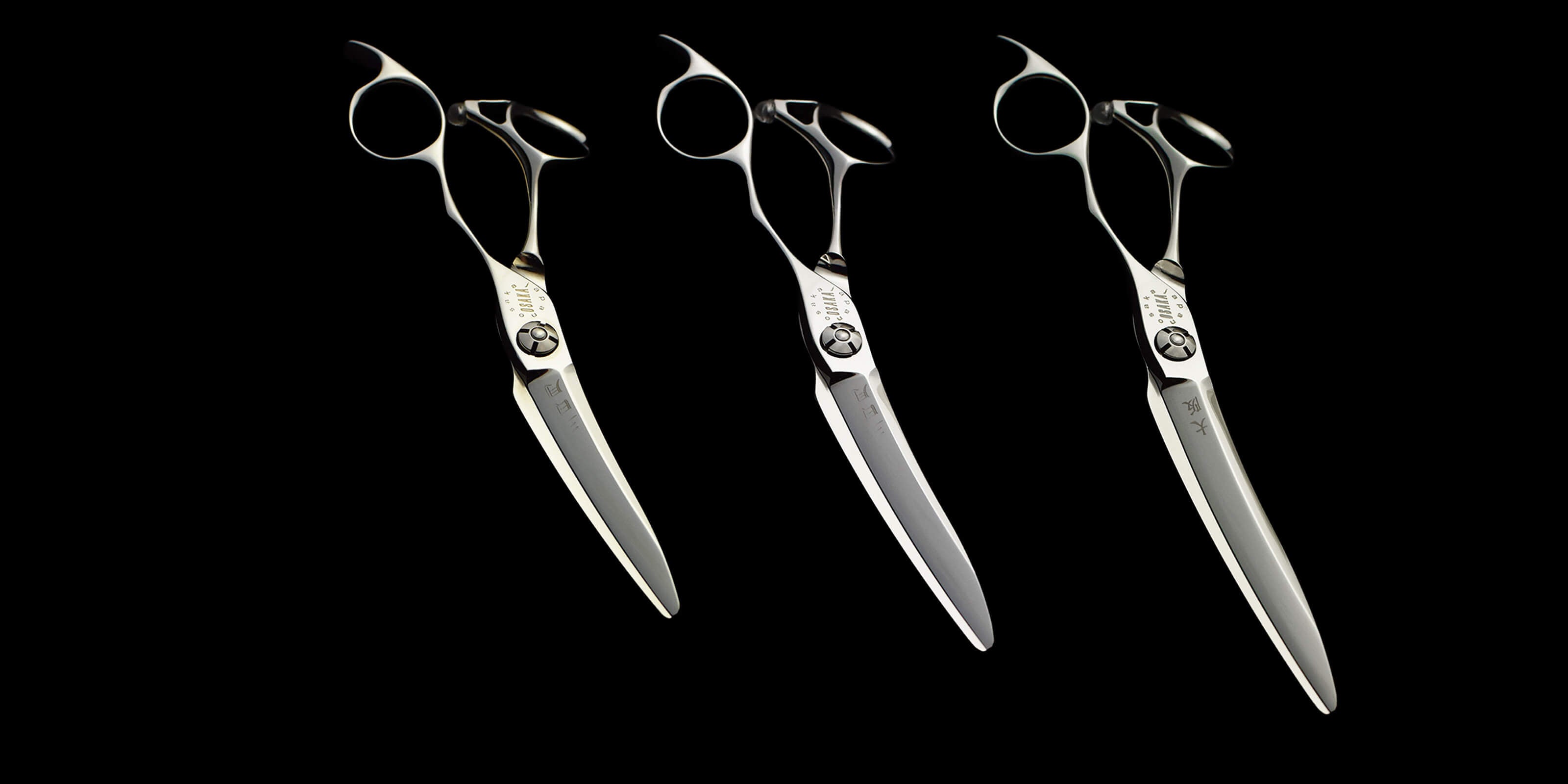 Vue comparative des ciseaux OSAKA Mikazuki dans les trois tailles disponibles : 5.5, 5.8 et 6.3 pouces, illustrant les différences de longueur et le design ergonomique du modèle.