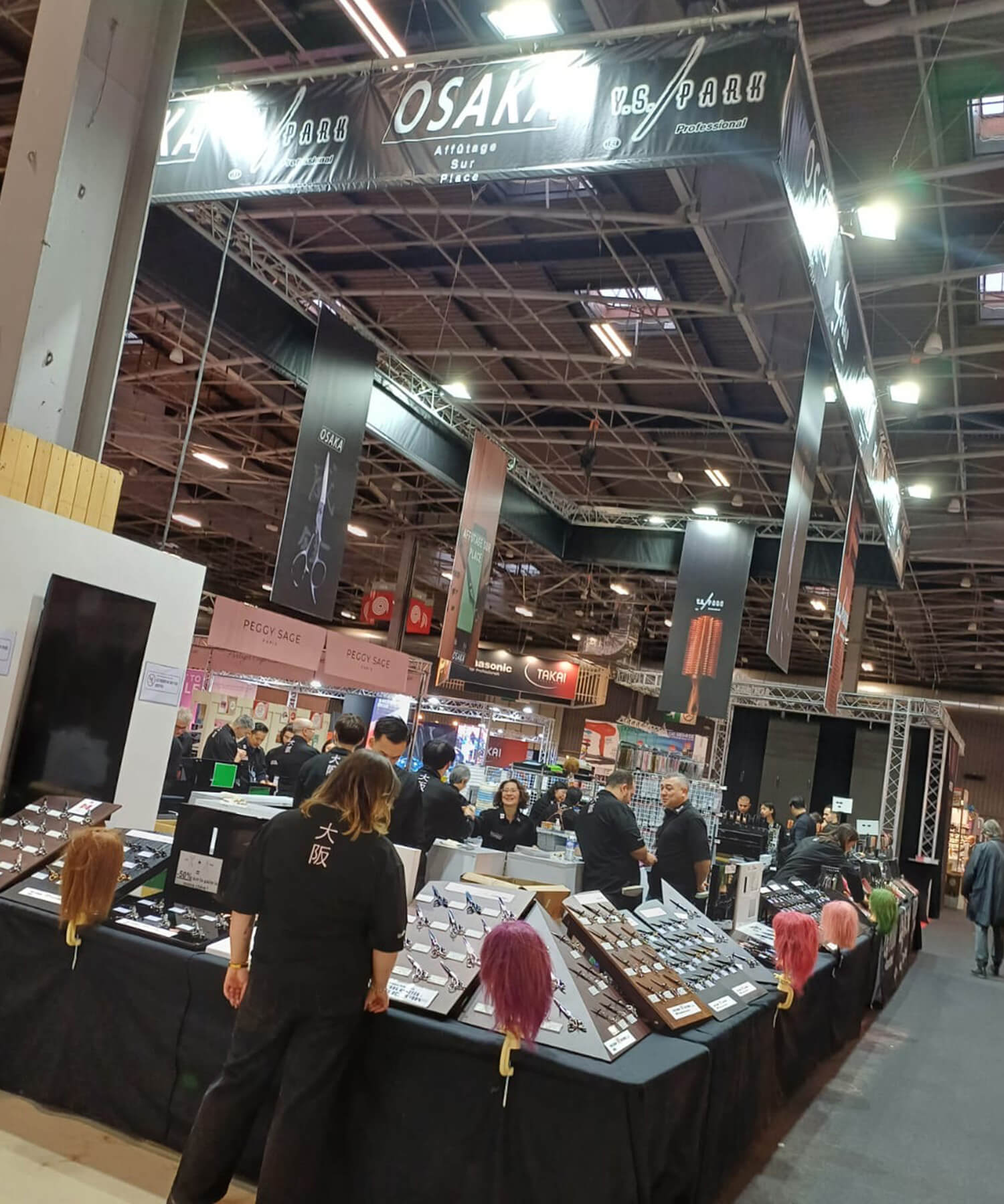 Stand des ciseaux osaka beauté sélection MCB