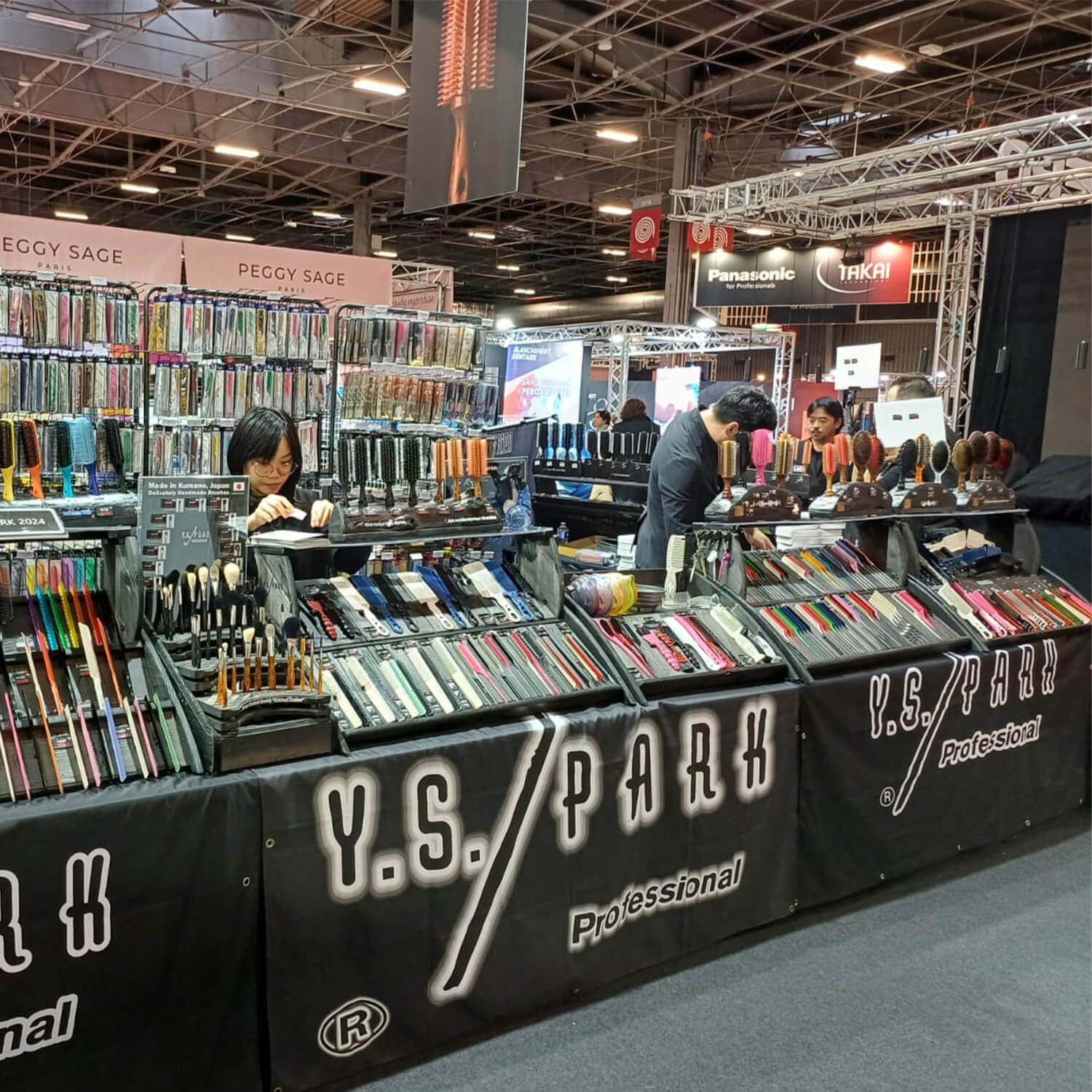 photo montrant le stand YSPARK lors du MCB Beauté Sélection